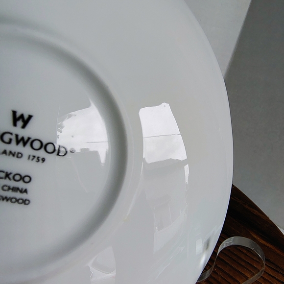 Wedgwood Pink Cuckoo Teacup and Saucer Bone China England Tricket Dish Tea Party - Picture 15 of 17